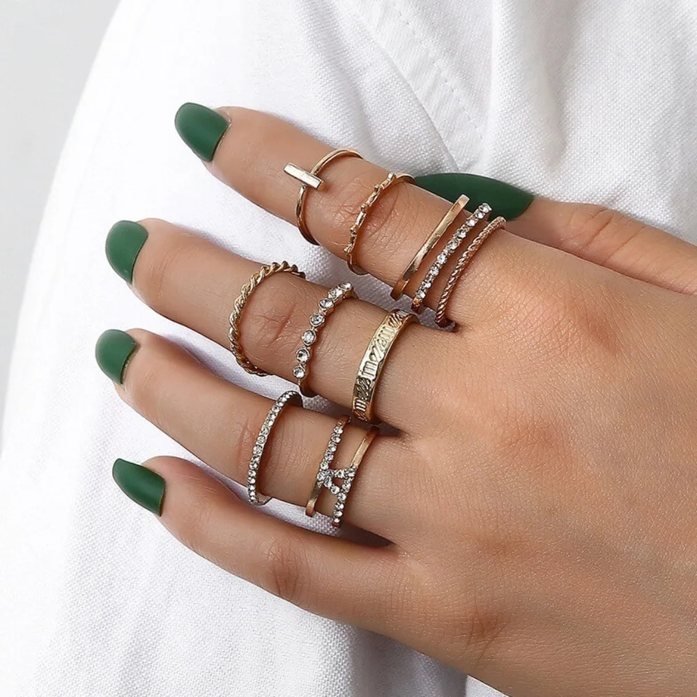 *KATALEYA* 8-Pc Gold Geometric Design Fashion Ring Set